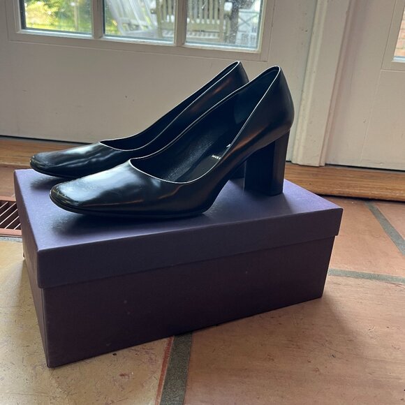 PRADA Size 381/2 - Picture 1 of 3